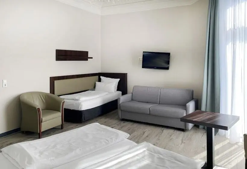 Premium-huone, Garner Hotel Hamburg - Graf Moltke by IHG