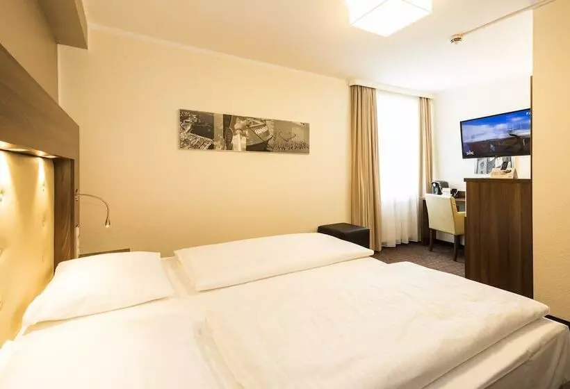 Superior Yhden Hengen Huone, Heikotel City Nord