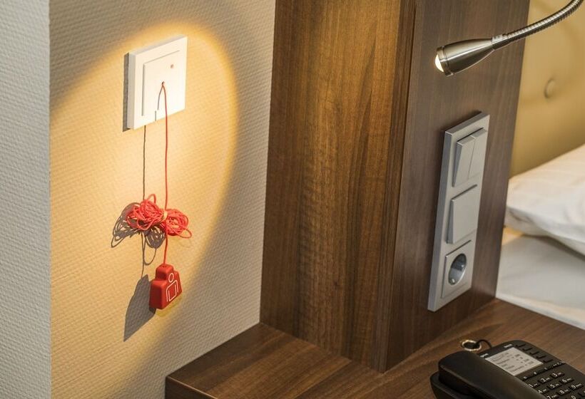 استودیوی پریمیوم, Heikotel City Nord