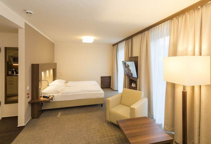 استودیوی پریمیوم, Heikotel City Nord