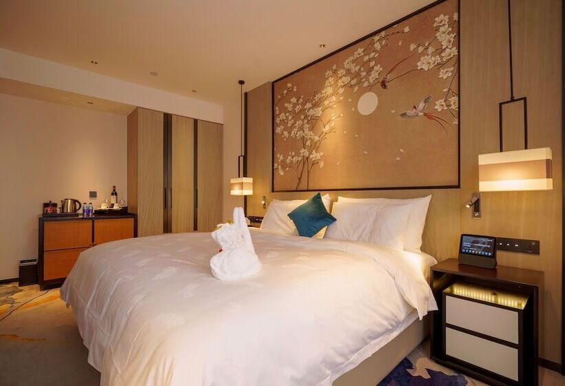 غرفة تنفيذية, Guangzhou Baiyun