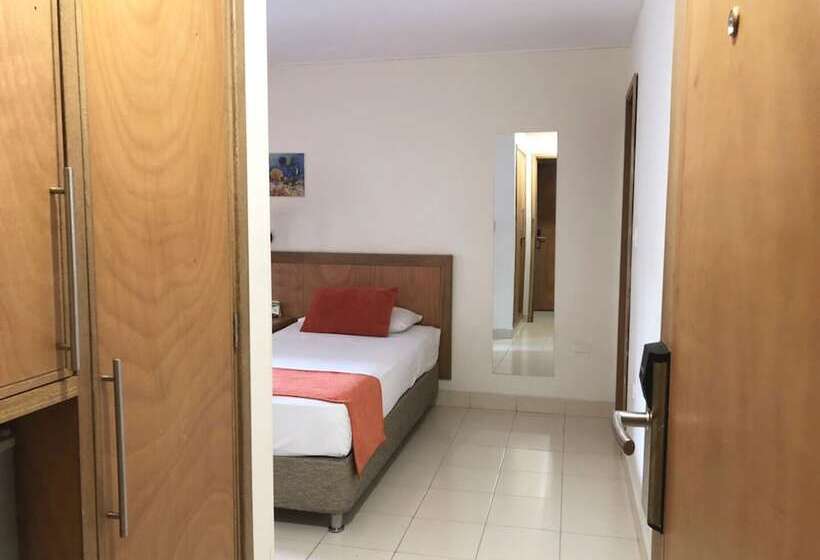 Quarto Estandar, Be La Sierra
