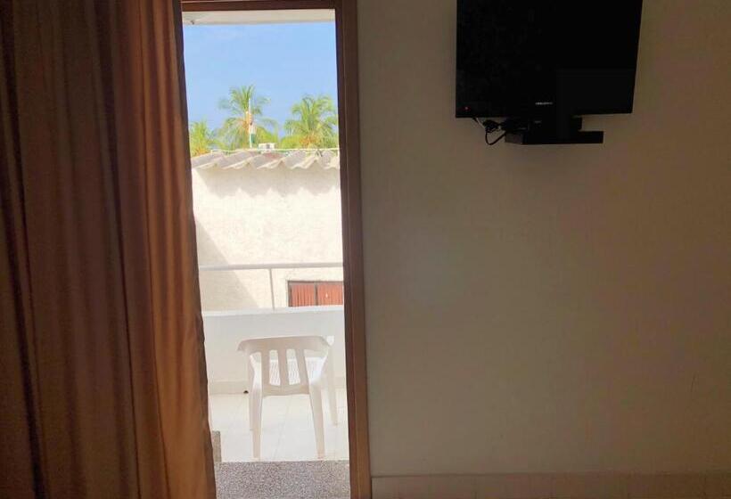 Номер Стандарт Трехместный, Be La Sierra