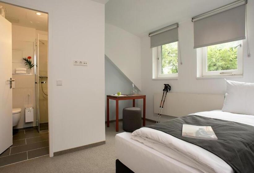 اتاق استاندارد یک نفره, Christophorus