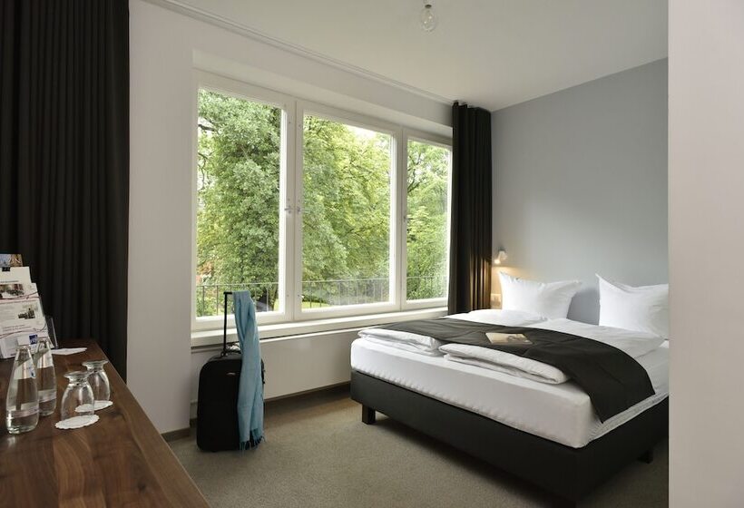 اتاق استاندارد یک نفره, Christophorus