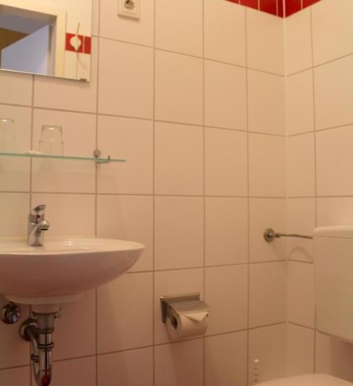 اتاق استاندارد یک نفره, City Pension Berlin