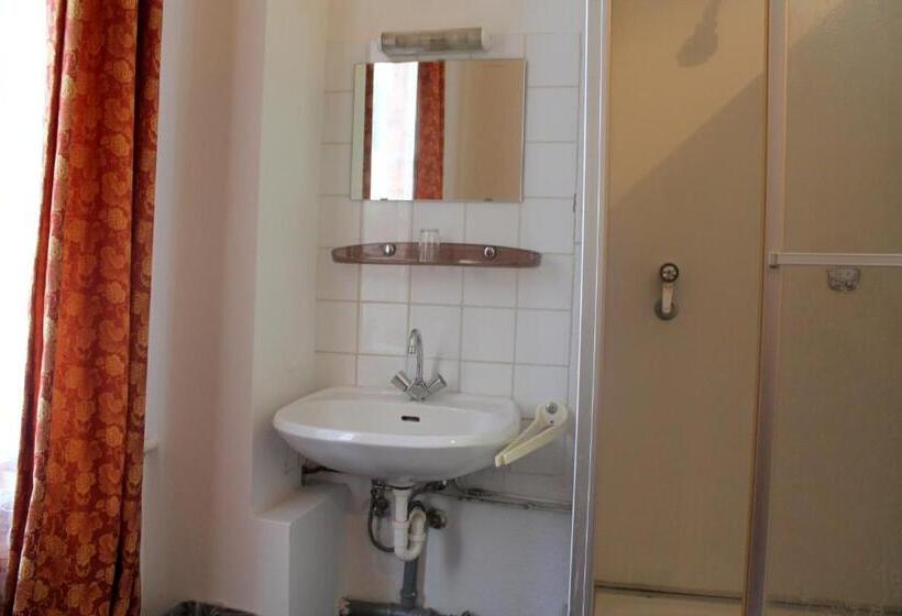 اتاق استاندارد یک تخته با سرویس بهداشتی مشترک, City Pension Berlin