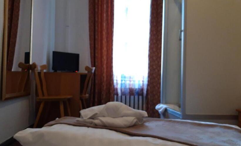 اتاق استاندارد یک تخته با سرویس بهداشتی مشترک, City Pension Berlin