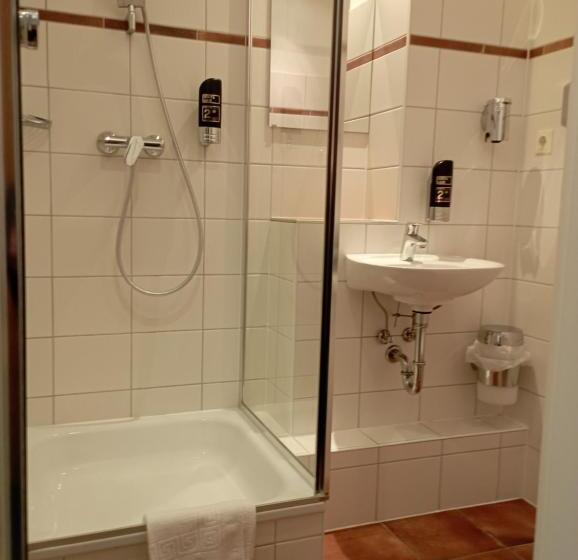 اتاق استاندارد چهار تخته, City Pension Berlin