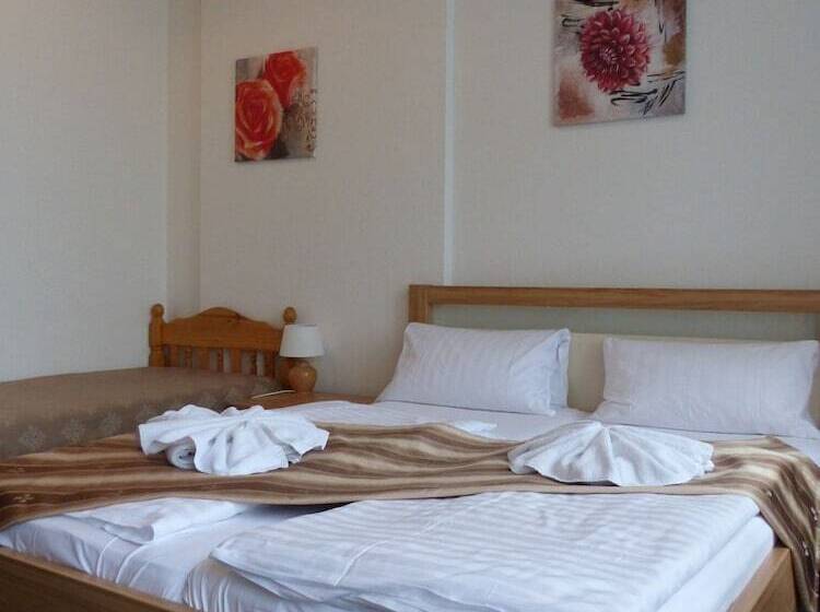 اتاق استاندارد سه نفره, City Pension Berlin