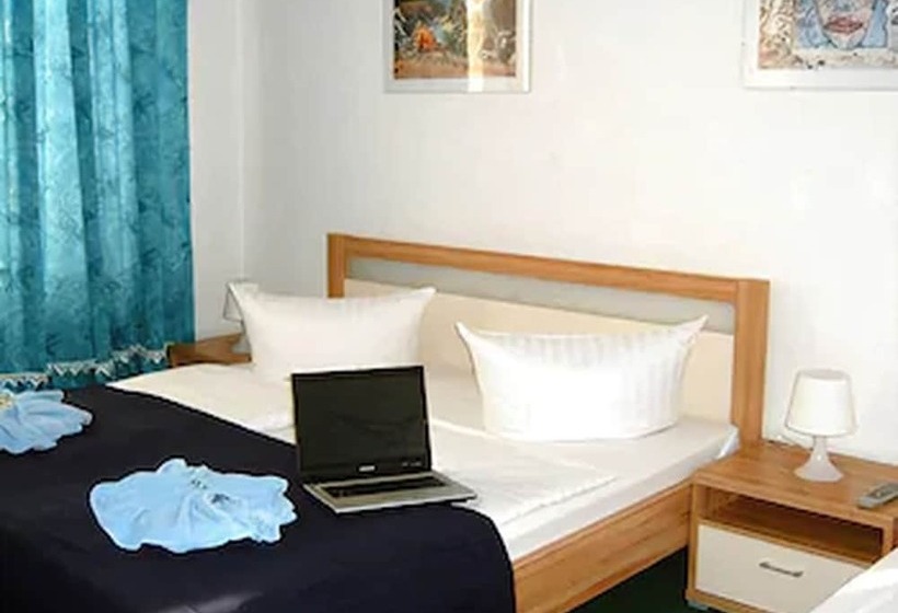 اتاق استاندارد سه نفره, City Pension Berlin