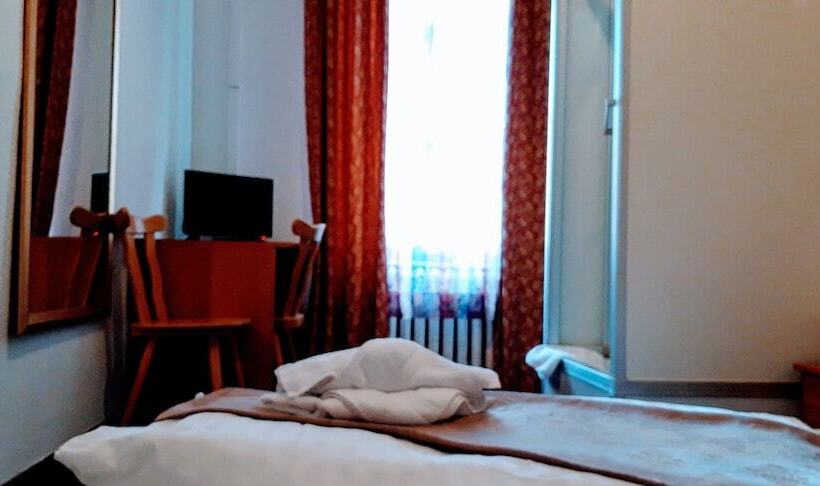 اتاق استاندارد چهار تخته, City Pension Berlin