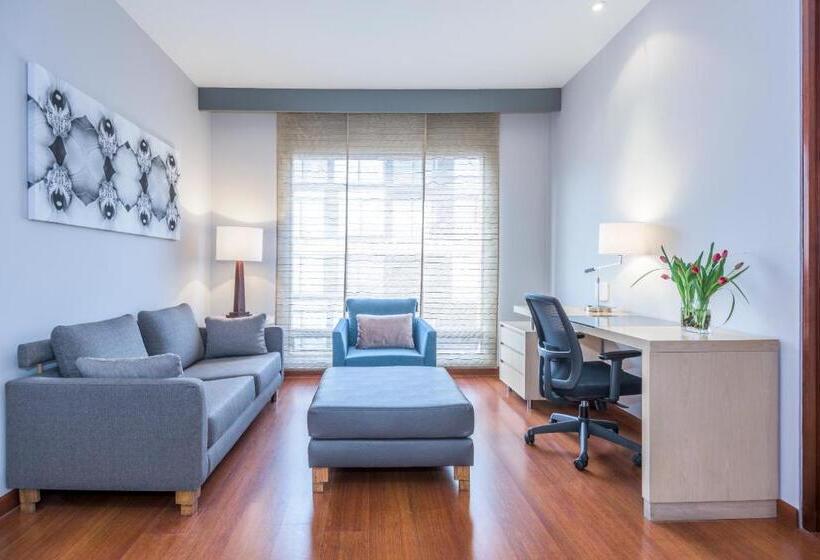 小型豪华套房, Cosmos 100 Hotel & Centro De Convenciones Hoteles Cosmos