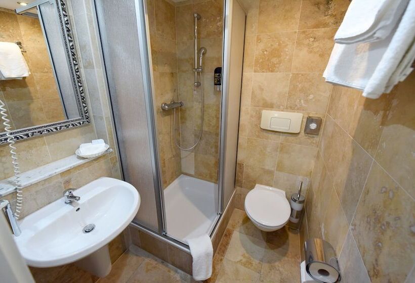 سوییت جونیور, Leonardo Hotel Berlin Ku Damm