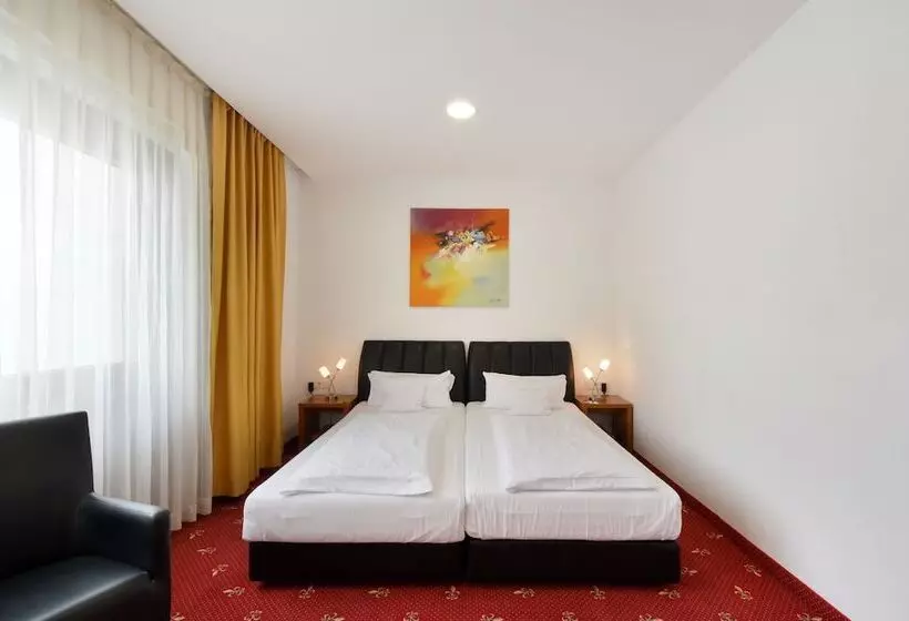 اتاق سوپریور, Leonardo Hotel Berlin Ku Damm