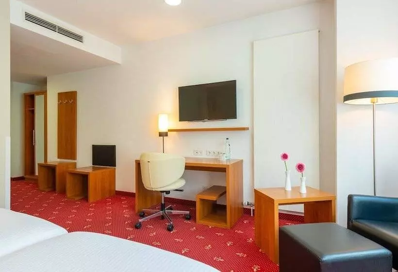 اتاق سوپریور, Leonardo Hotel Berlin Ku Damm