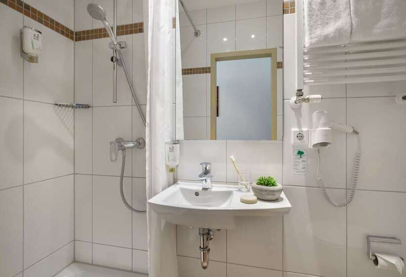 חדר סטנדרט יחיד, Graf Moltke Hamburg