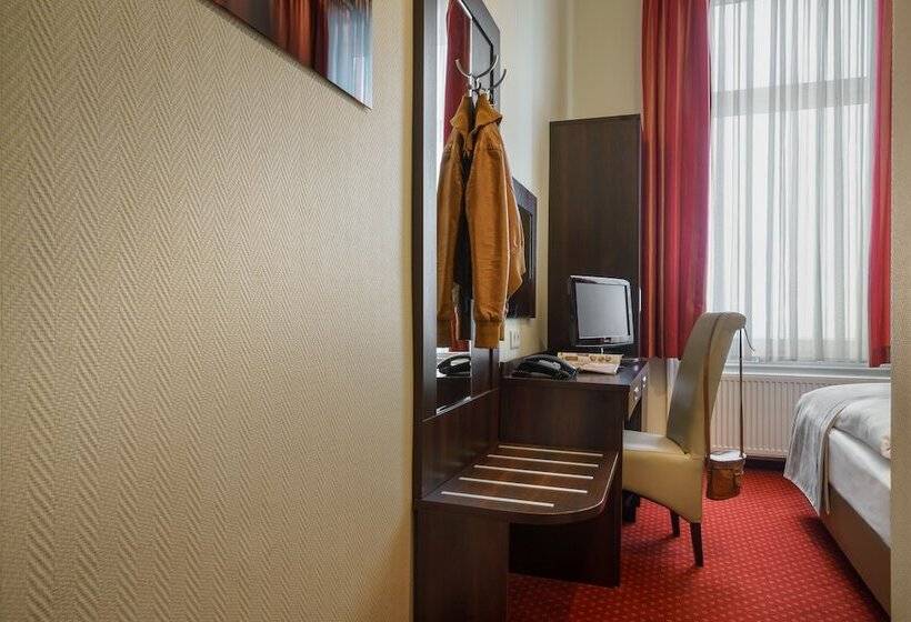 חדר סטנדרט יחיד, Graf Moltke Hamburg