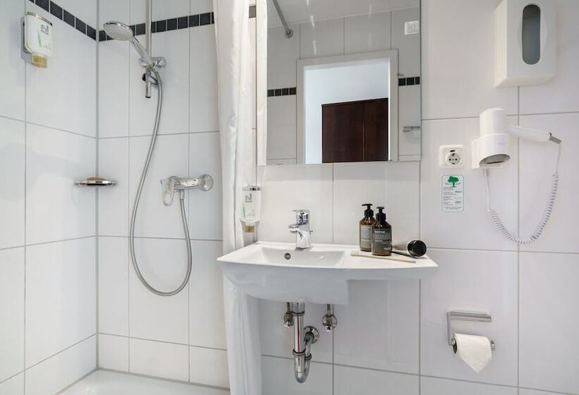 חדר קומפורט, Graf Moltke Hamburg