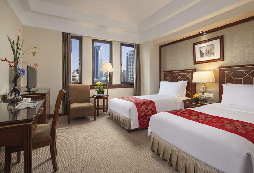 수피리어 룸, Jin Jiang Park