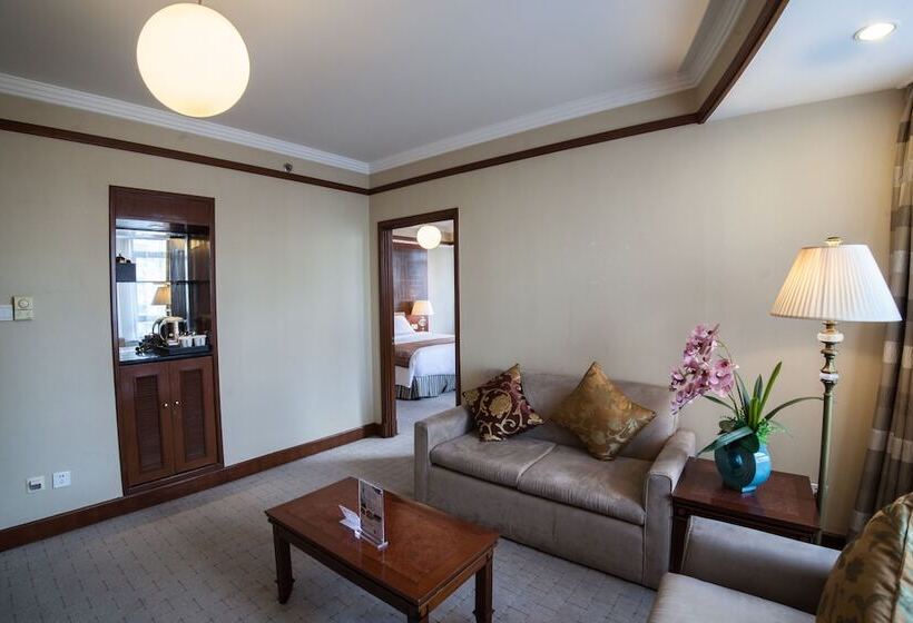 디럭스 스위트, Jin Jiang Park