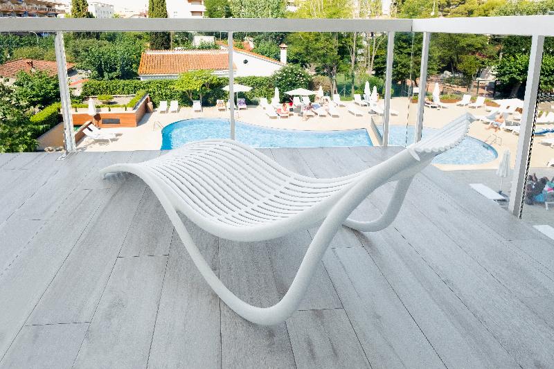 디럭스 룸, Jin Jiang Park