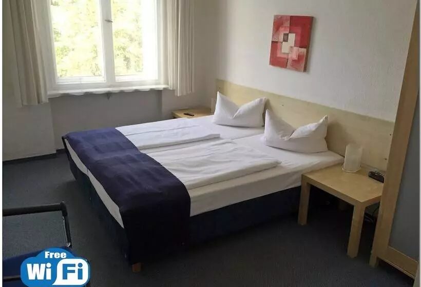 اتاق استاندارد, Seifert Berlin Am Kurfürstendamm