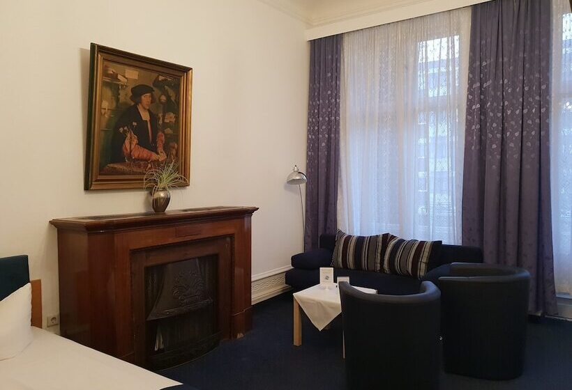 اتاق خانوادگی, Seifert Berlin Am Kurfürstendamm