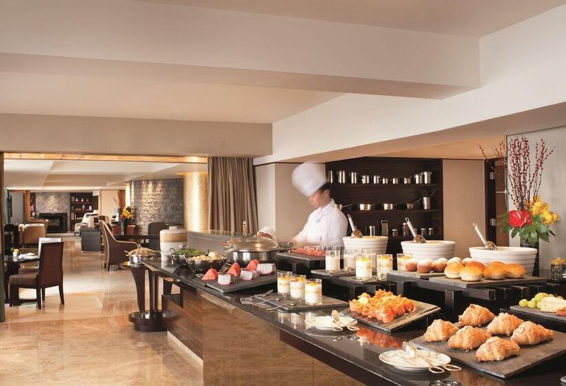 غرفة كلوب, The Portman Ritzcarlton, Shanghai