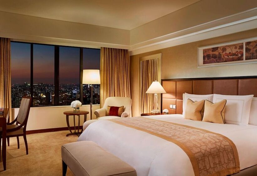 غرفة كلوب, The Portman Ritzcarlton, Shanghai