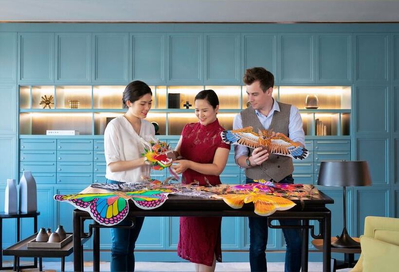 استوديو كلوب, The Portman Ritzcarlton, Shanghai