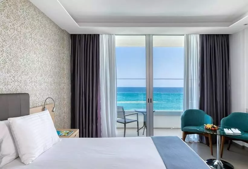 オーシャンビュースーペリアールーム, Royal Apollonia By Louis Hotels