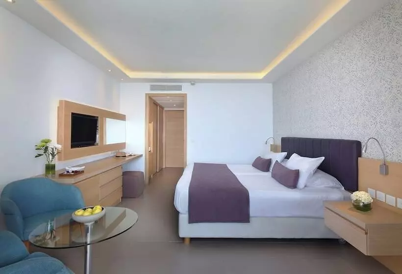 オーシャンビュースーペリアールーム, Royal Apollonia By Louis Hotels