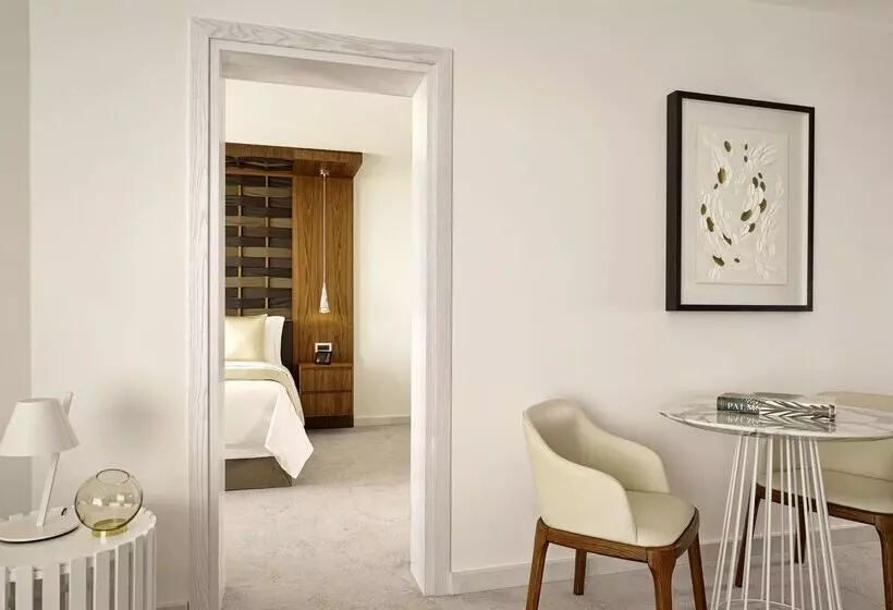 オーシャンビュースイート, Parklane, A Luxury Collection Resort & Spa, Limassol