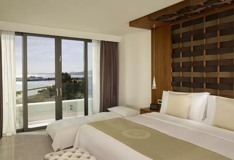 オーシャンビュースイート, Parklane, A Luxury Collection Resort & Spa, Limassol