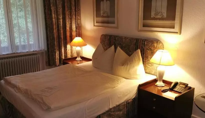 Huoneisto 1 Makuuhuone Pohjakerros, Heidehotel Soltauer Hof