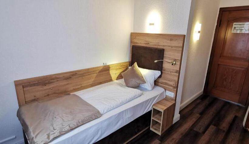 スタンダードシングルルーム, Heidehotel Soltauer Hof