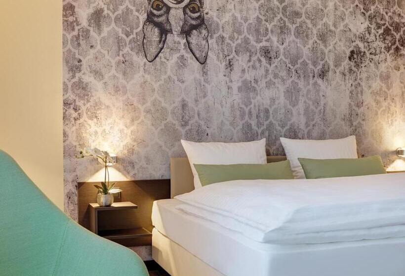 Номер бизнес-класса, Aquis Grana City