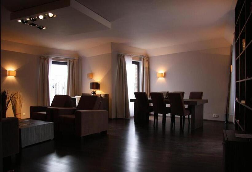 Люкс, Aquis Grana City