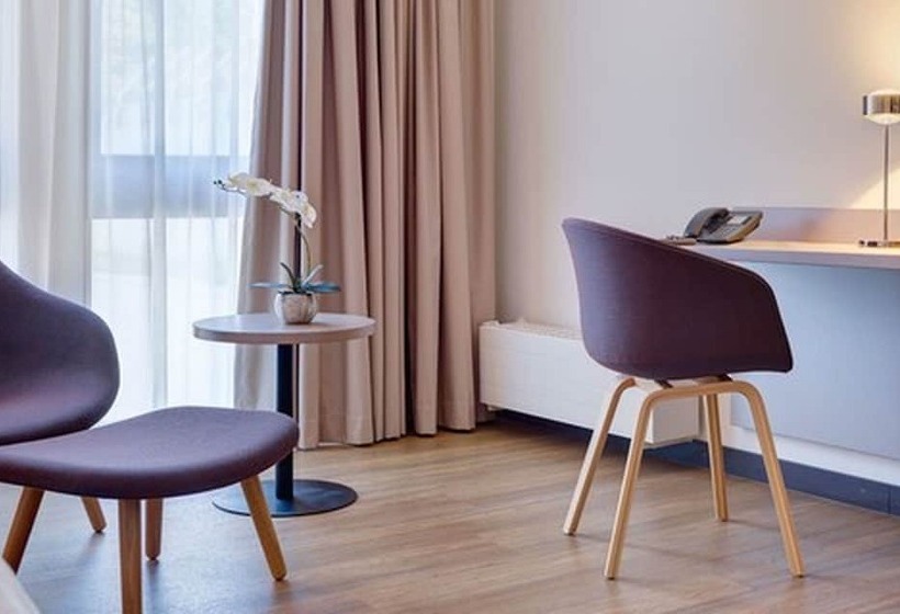 Номер бизнес-класса, Aquis Grana City