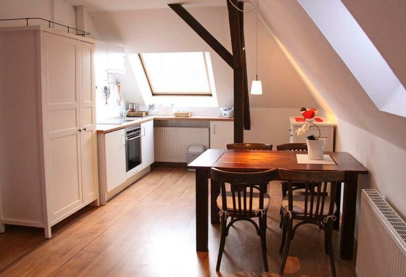 침실 1개 아파트, Bad Minden