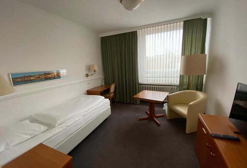 غرفة قياسية فردية, Flensburger Hof