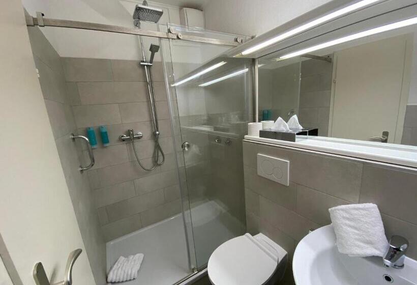 غرفة عائلية, Flensburger Hof