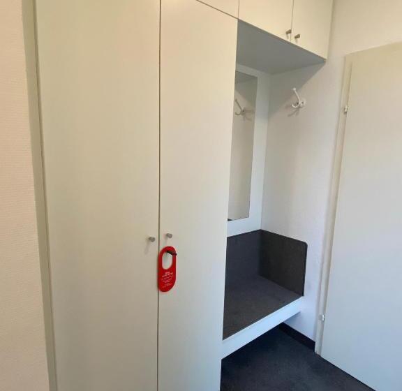 غرفة عائلية, Flensburger Hof