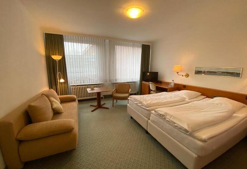 غرفة عائلية, Flensburger Hof