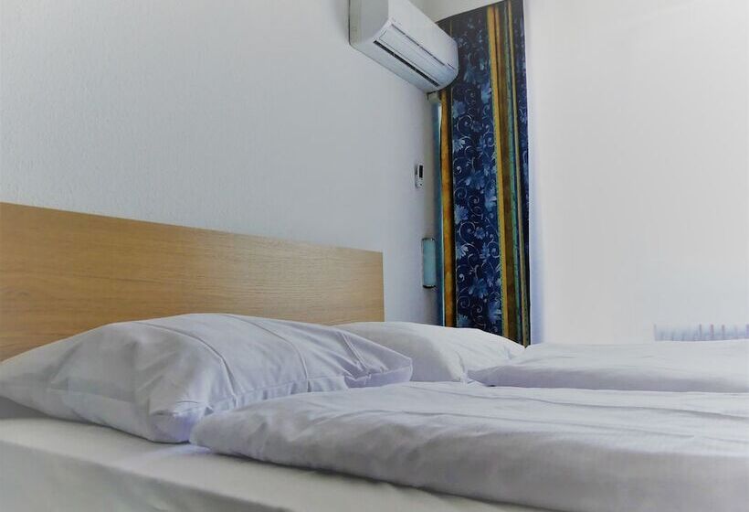 带2个卧室的套房, Konigshof The Arthouse