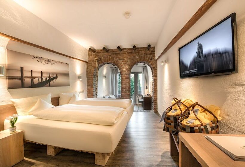 Номер Superior Вид на Бассейн, Land Gut Höhne