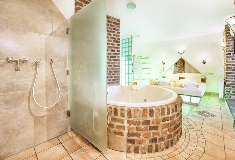 Люкс, Land Gut Höhne