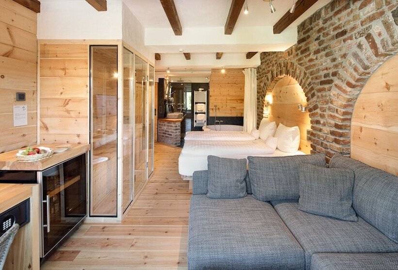 Номер Стандарт, Land Gut Höhne