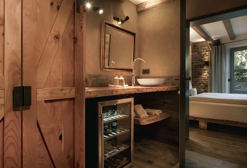 Номер Стандарт, Land Gut Höhne